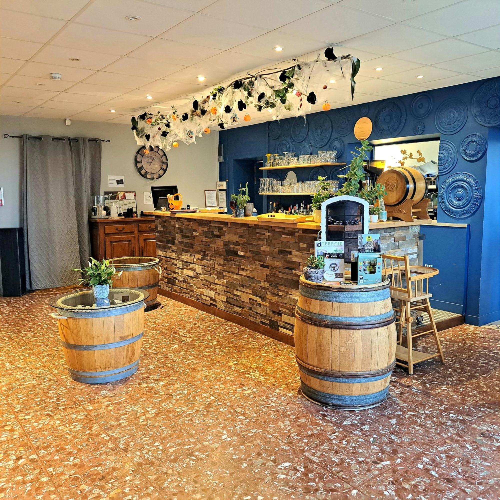 Logis L'Auberge Du Gros Silly-sur-Nied Екстер'єр фото